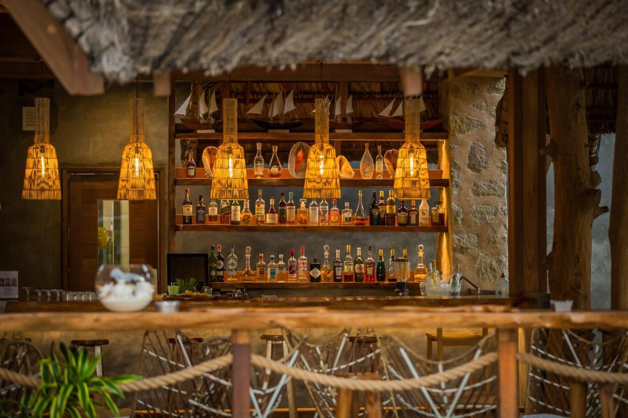 Les Lauriers Eco Hotel Anse Volbert Village 外观 照片